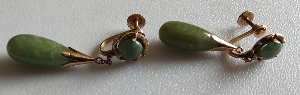 Vintage 14K Gold Natural Jade Drop Earrings 1.5” 6g Articulated Screw Back High Gold Value