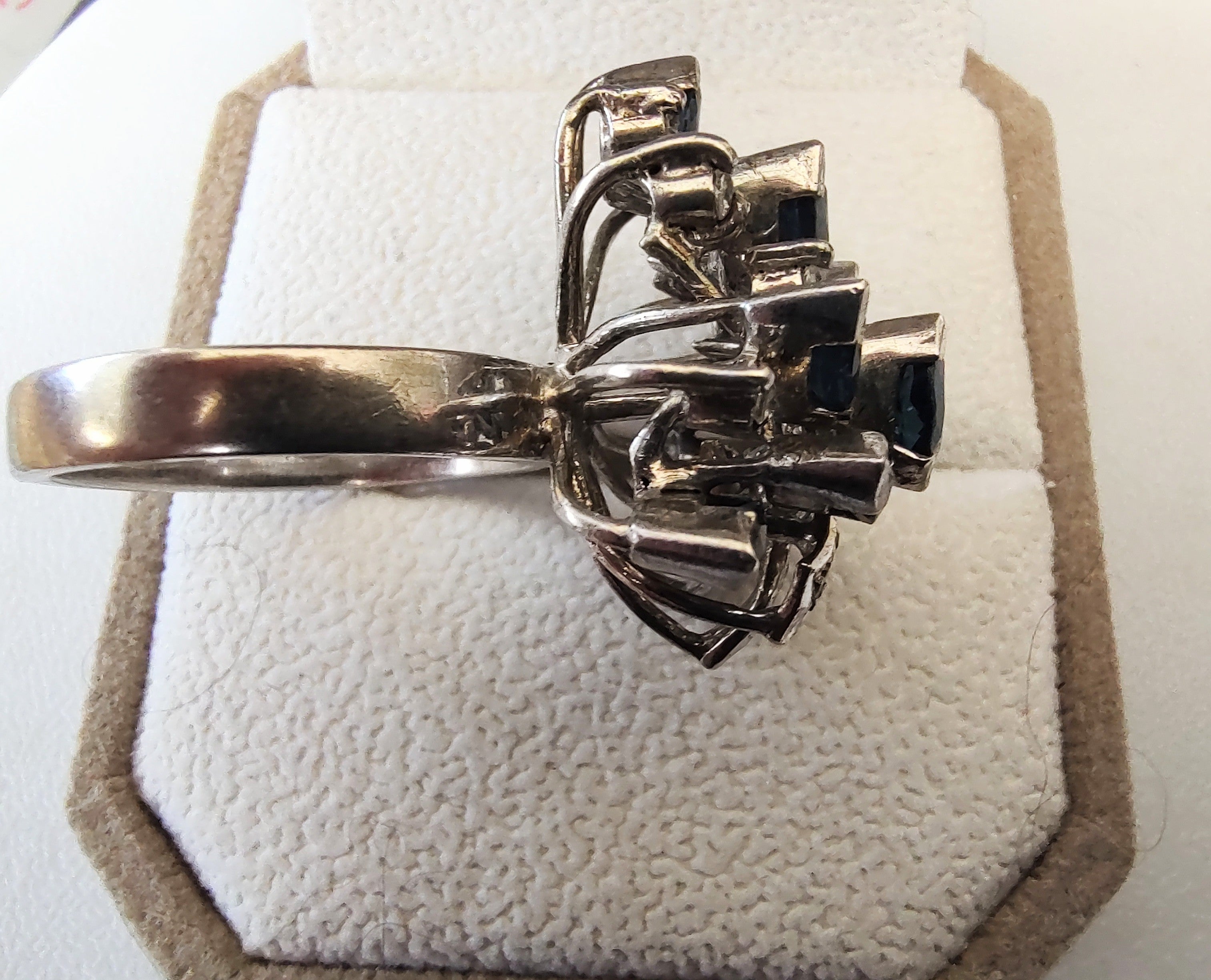 Vintage 18K White Gold Sapphire & Diamond Cocktail Ring Large Floral Cluster 10g